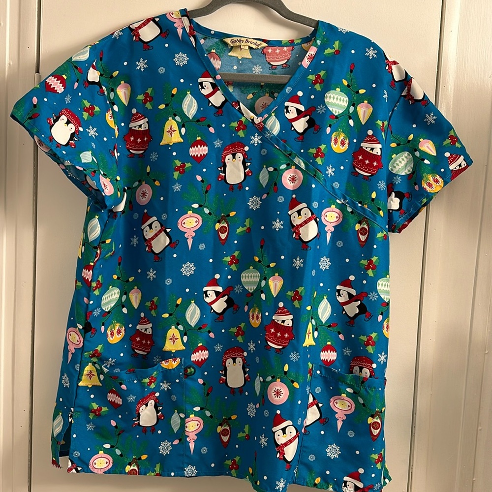 Christmas Scrub Top Large